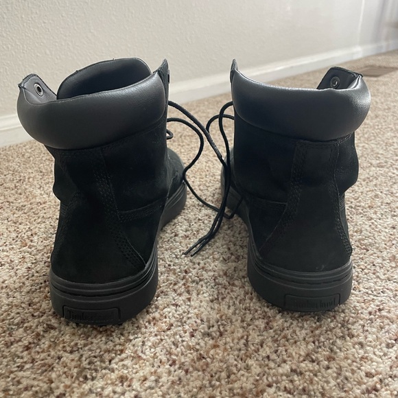 Timberland Black Suede Leather Women’s Boots - size 10 - Picture 4 of 5